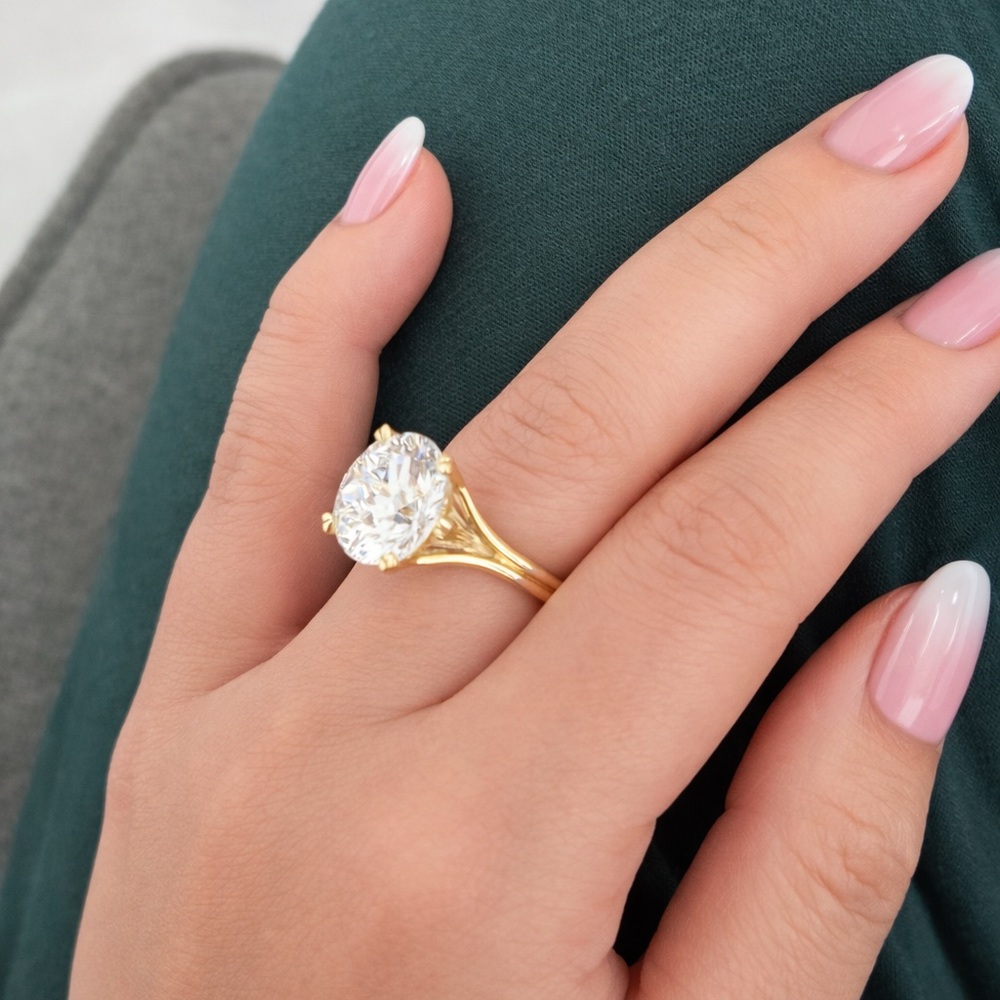 Engagement diamond ring 6.51